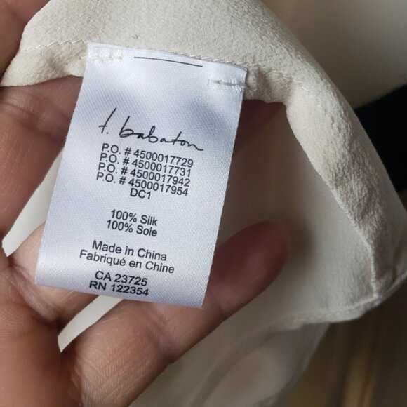 Aritzia Babaton 100 Silk  ream and Bla k Womens Top - Picture 3 of 11